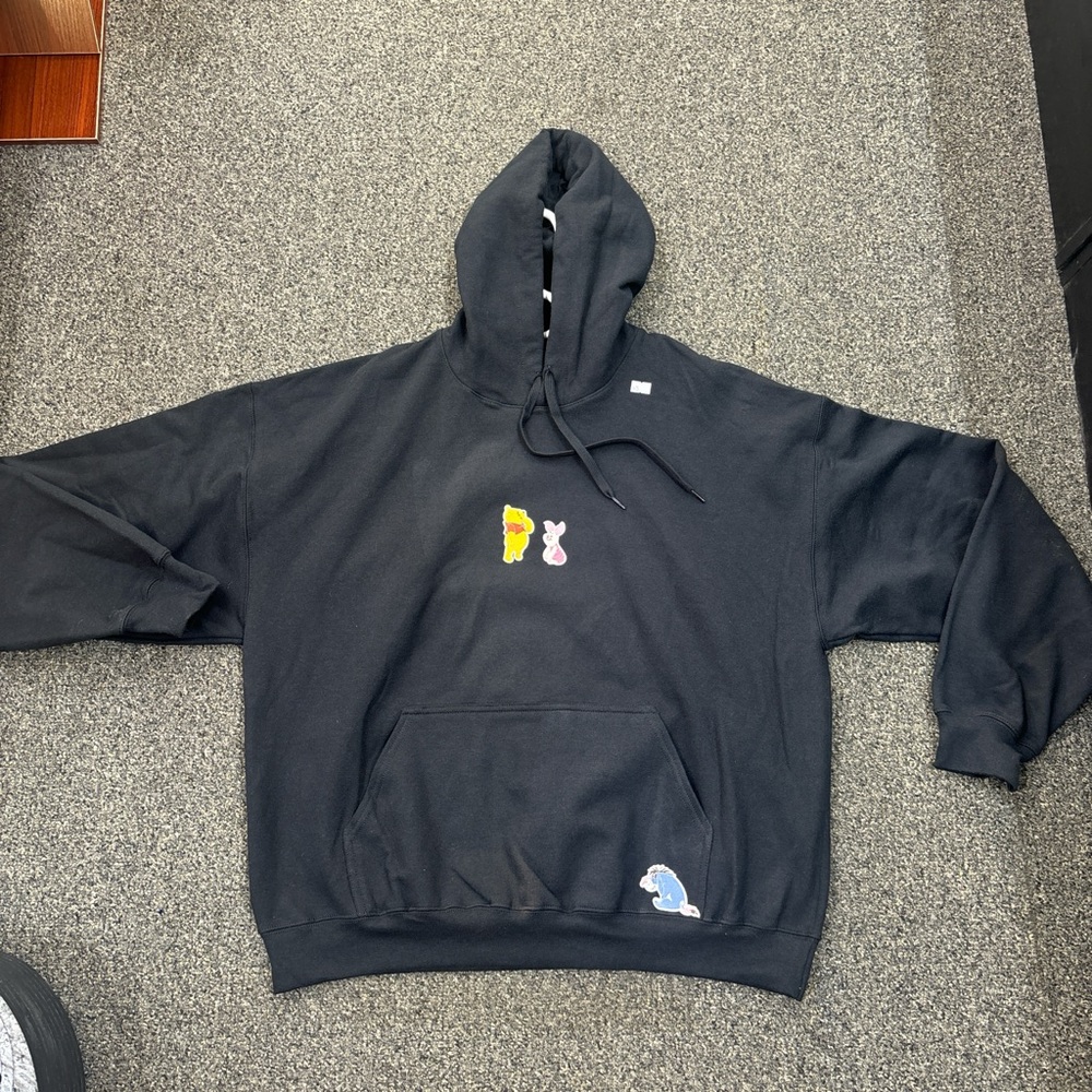 Winnie the Pooh hoodie (XL)